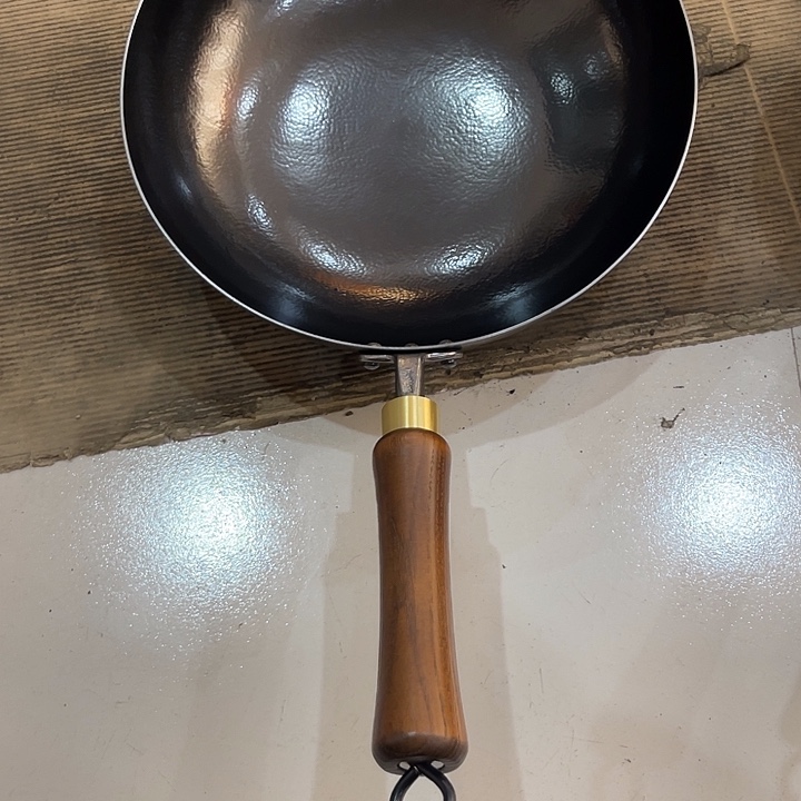 好****熟铁30圆底炒锅微瑕特价不退换