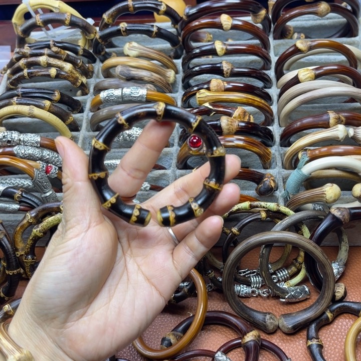 鸡翅木石***?我们在这里