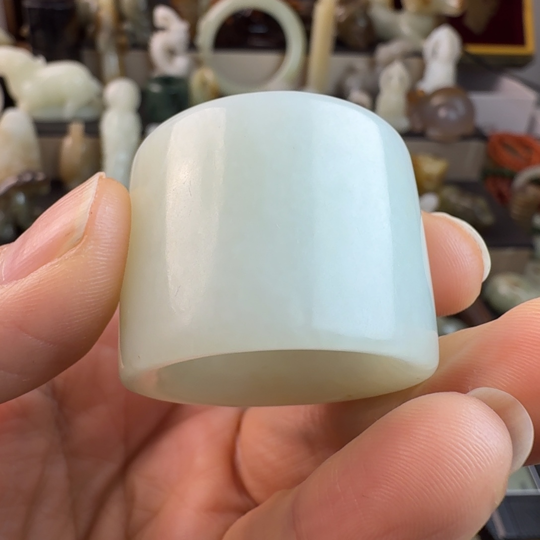 竹****和田玉未镶嵌颈饰