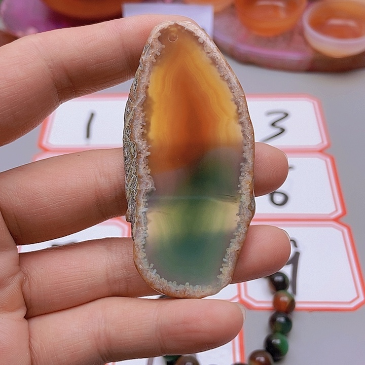 【闪购商品】玛瑙/玉髓珠宝半成品未镶嵌人**火