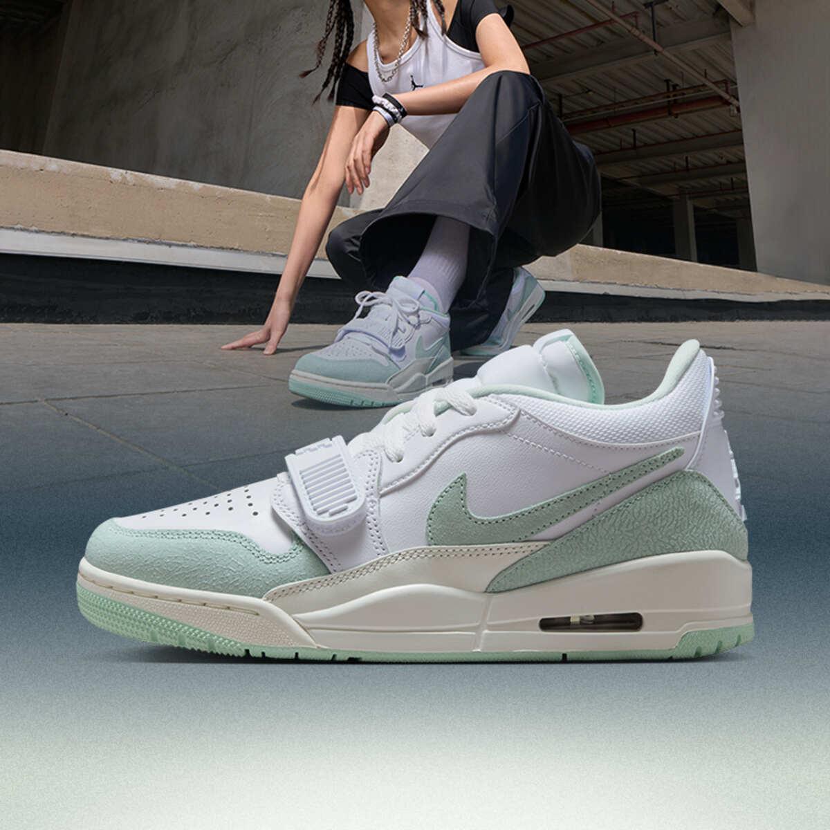 耐克女鞋AIR JORDAN LEGACY 312 缓震耐磨轻便运动鞋FQ7827-103