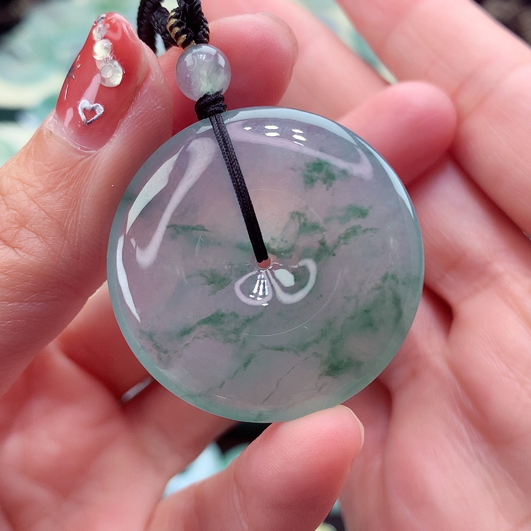 翡翠颈饰未镶嵌39尺寸33/6