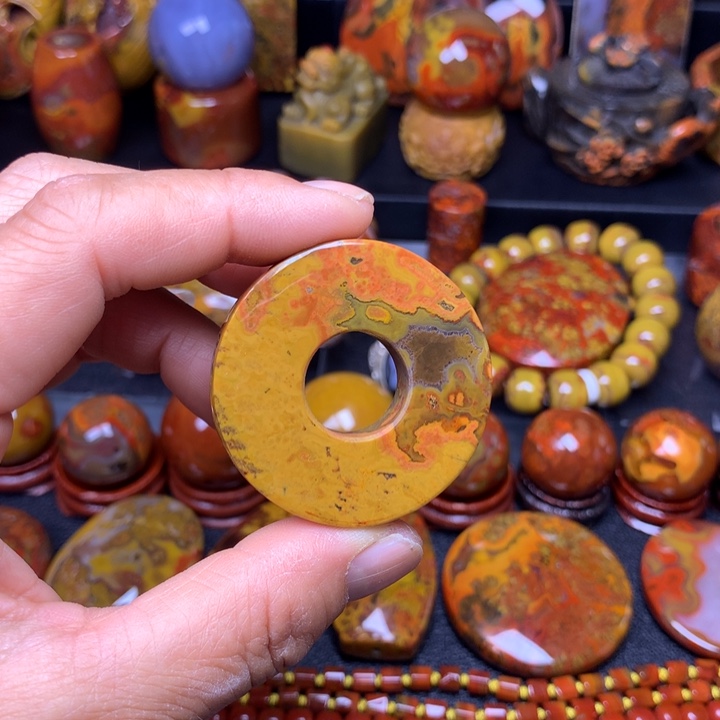 玛瑙/玉髓平安扣未镶嵌