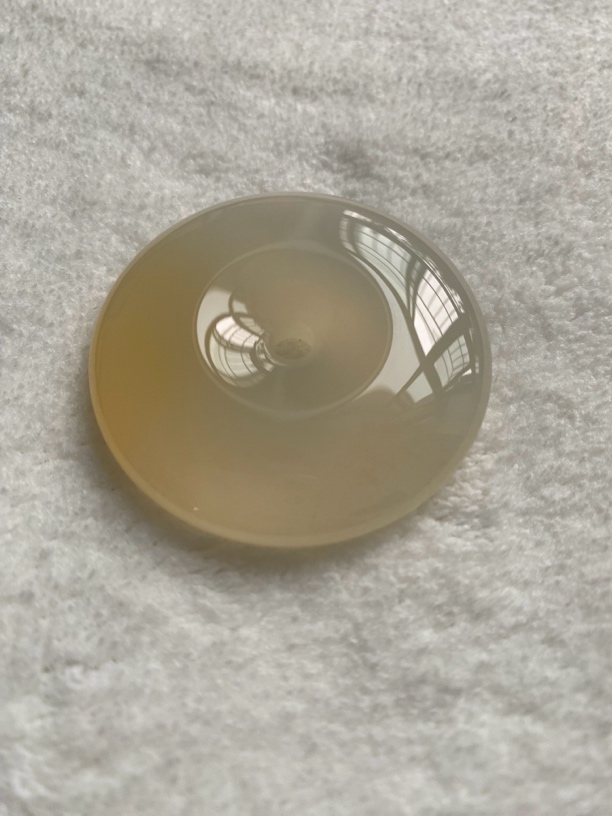 黄龙玉山筋料平安扣