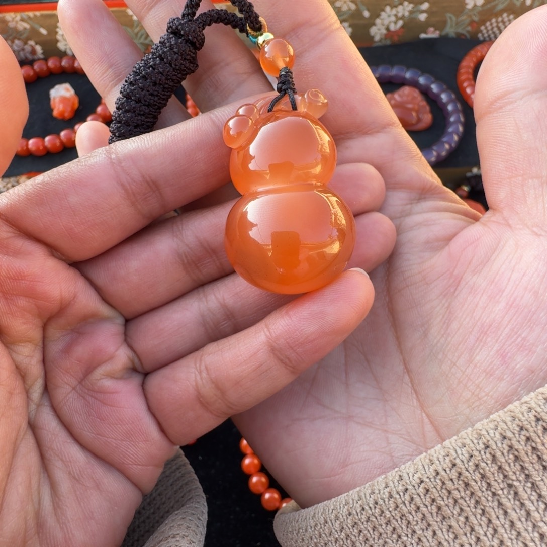 南红玛瑙未镶嵌吊坠(赠链)河湾葫芦吊坠