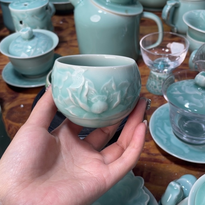 青瓷青瓷 青瓷青瓷