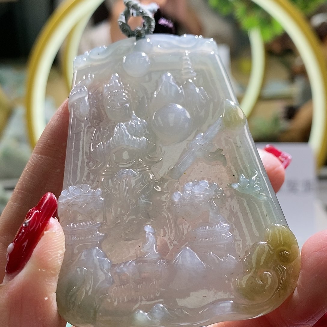 【闪购商品】翡翠颈饰未镶嵌山水观音