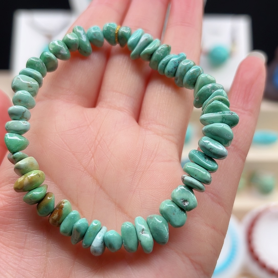 绿松石配饰未镶嵌