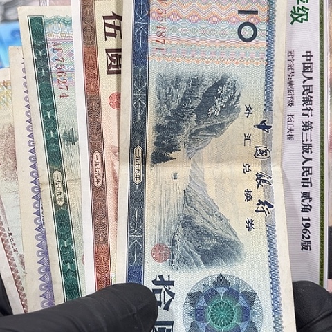 健健康康平平安安
