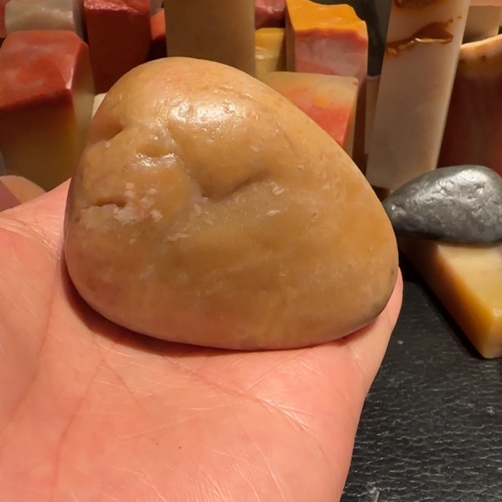 老挝石田黄原石，