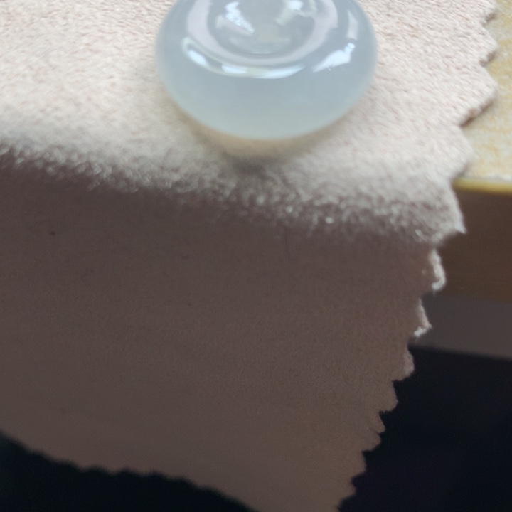 翡翠颈饰未镶嵌吊坠