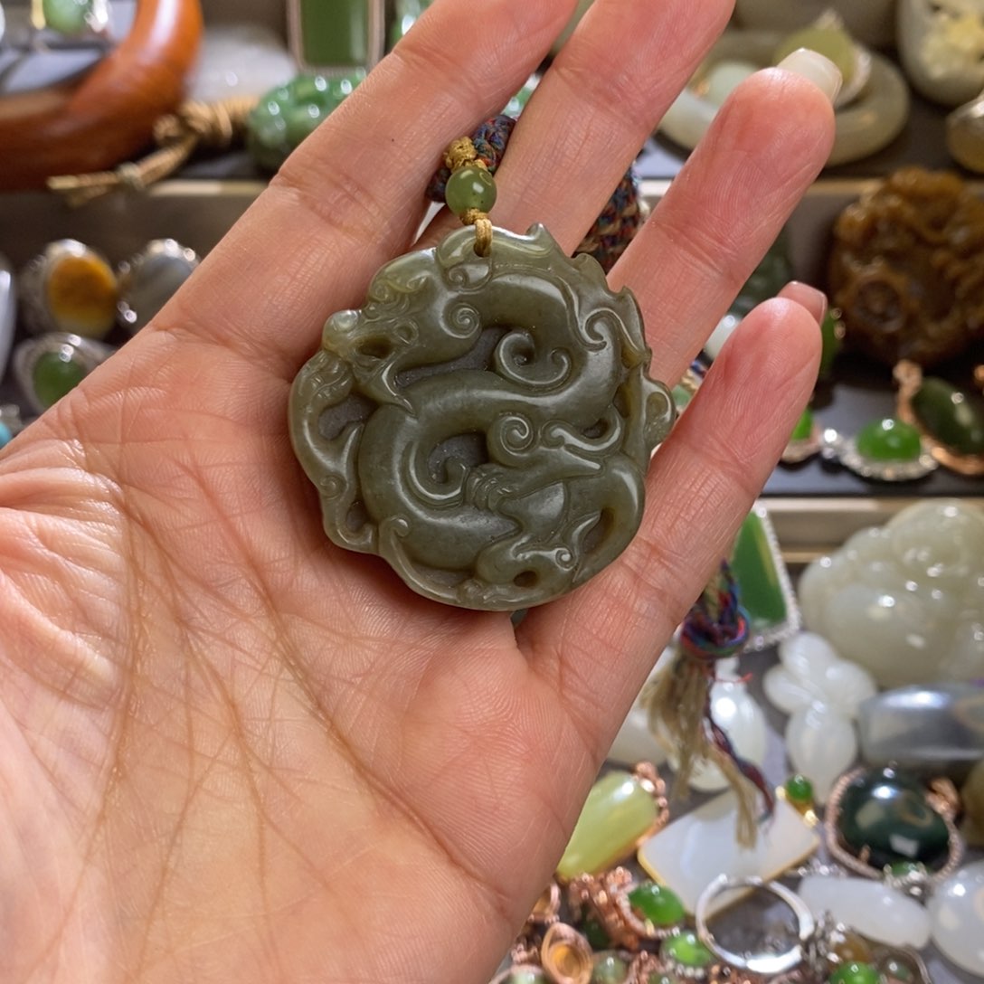 和田玉挂件未镶嵌