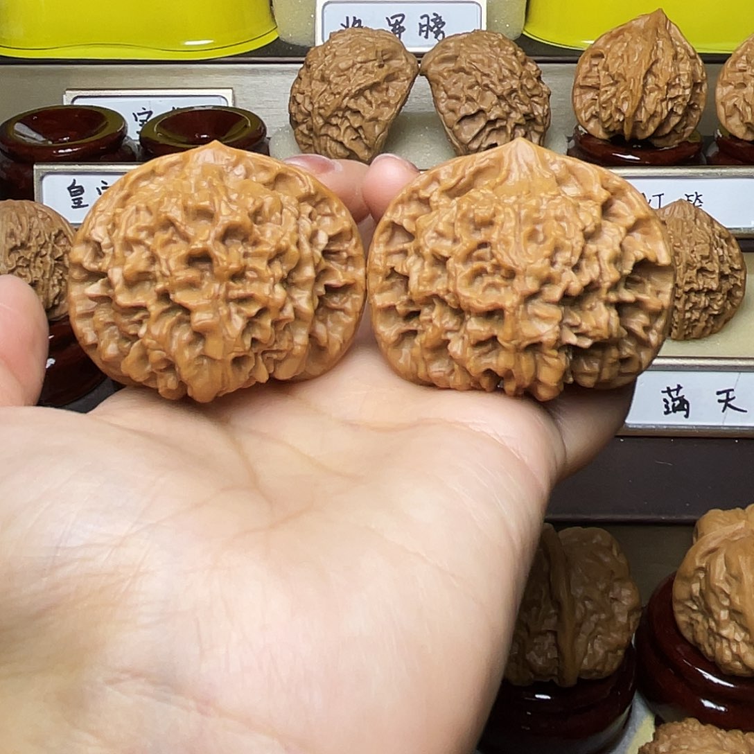 把件文玩核桃感**般官帽50左右