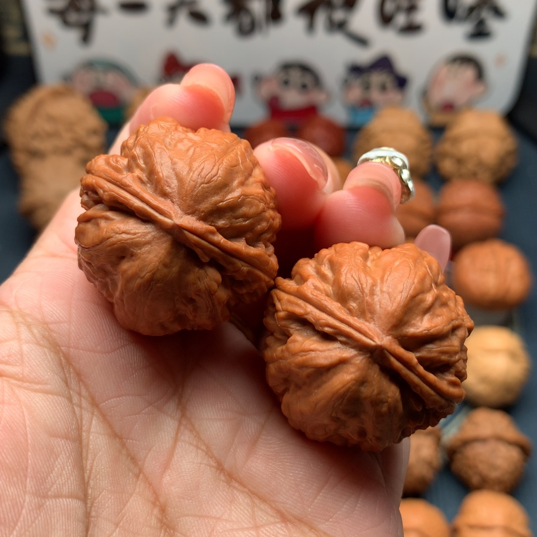 文玩核桃把件卧龙粗筋