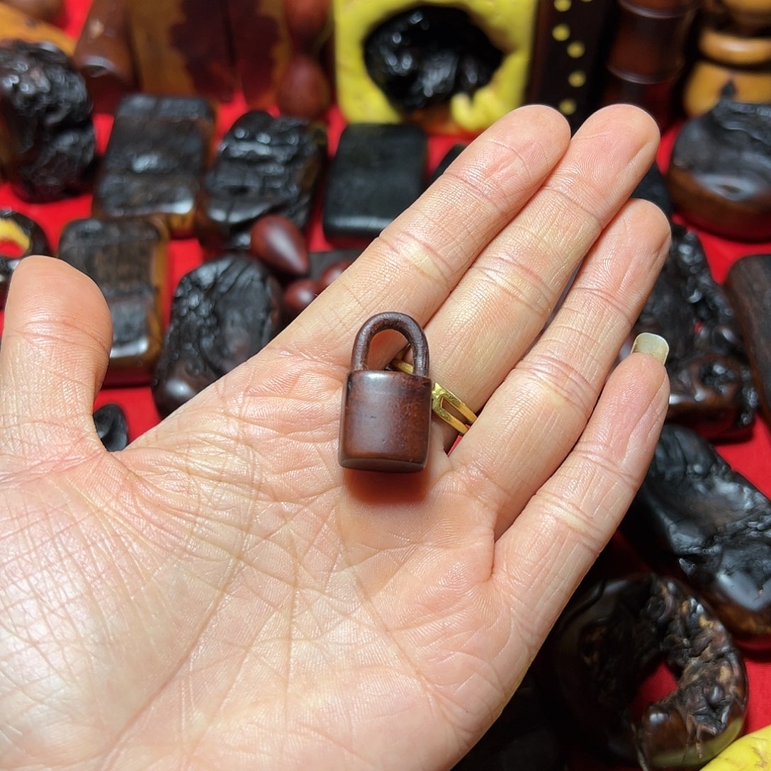 枣木春****。直播间默认截图