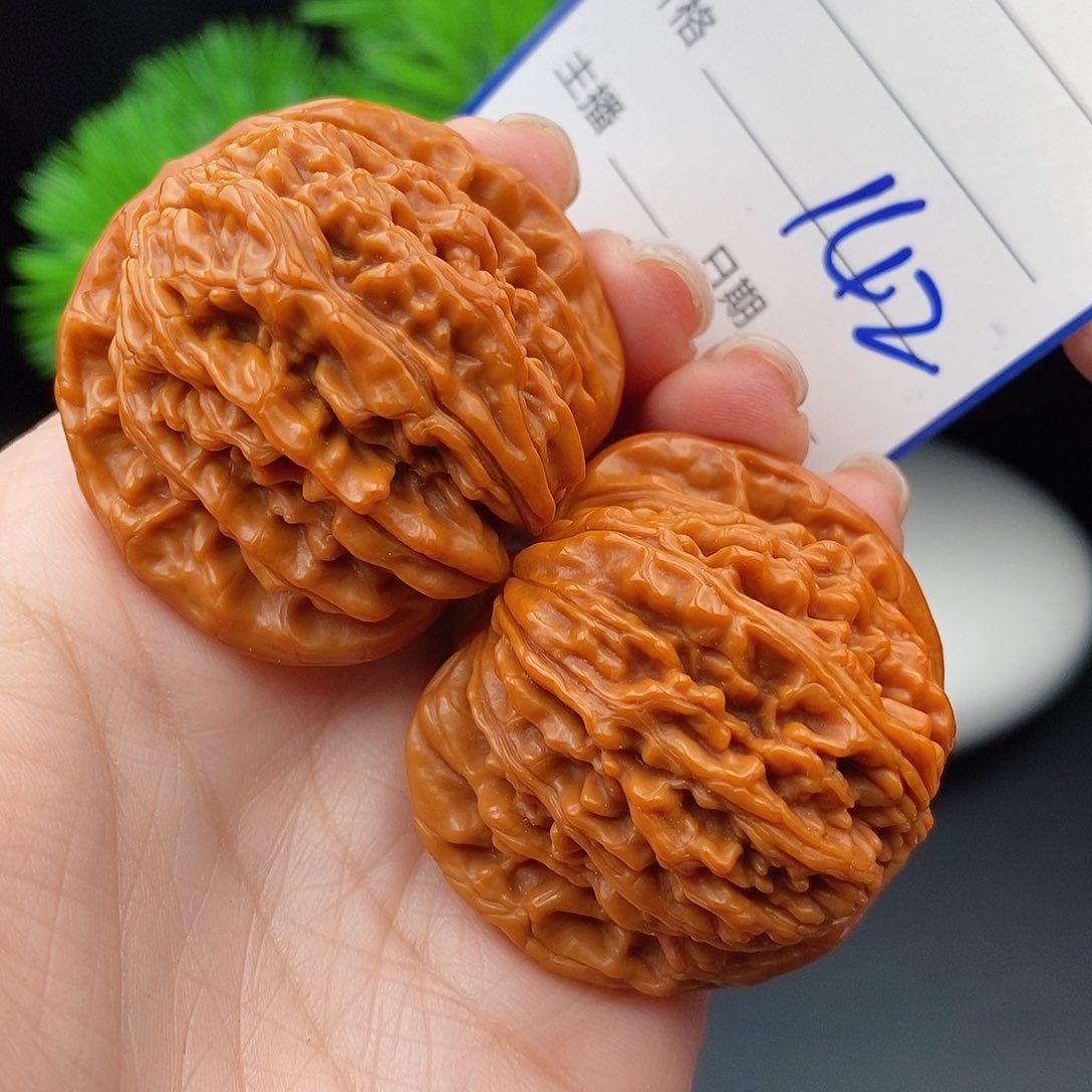 文玩核桃把件43四座楼142