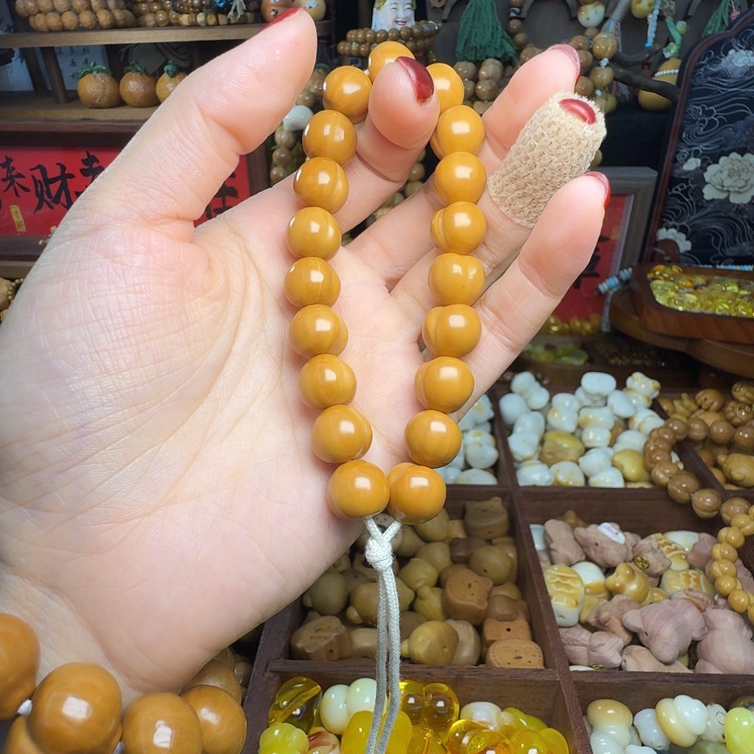 菩提籽类猴头核桃全品无瑕屁桃手持