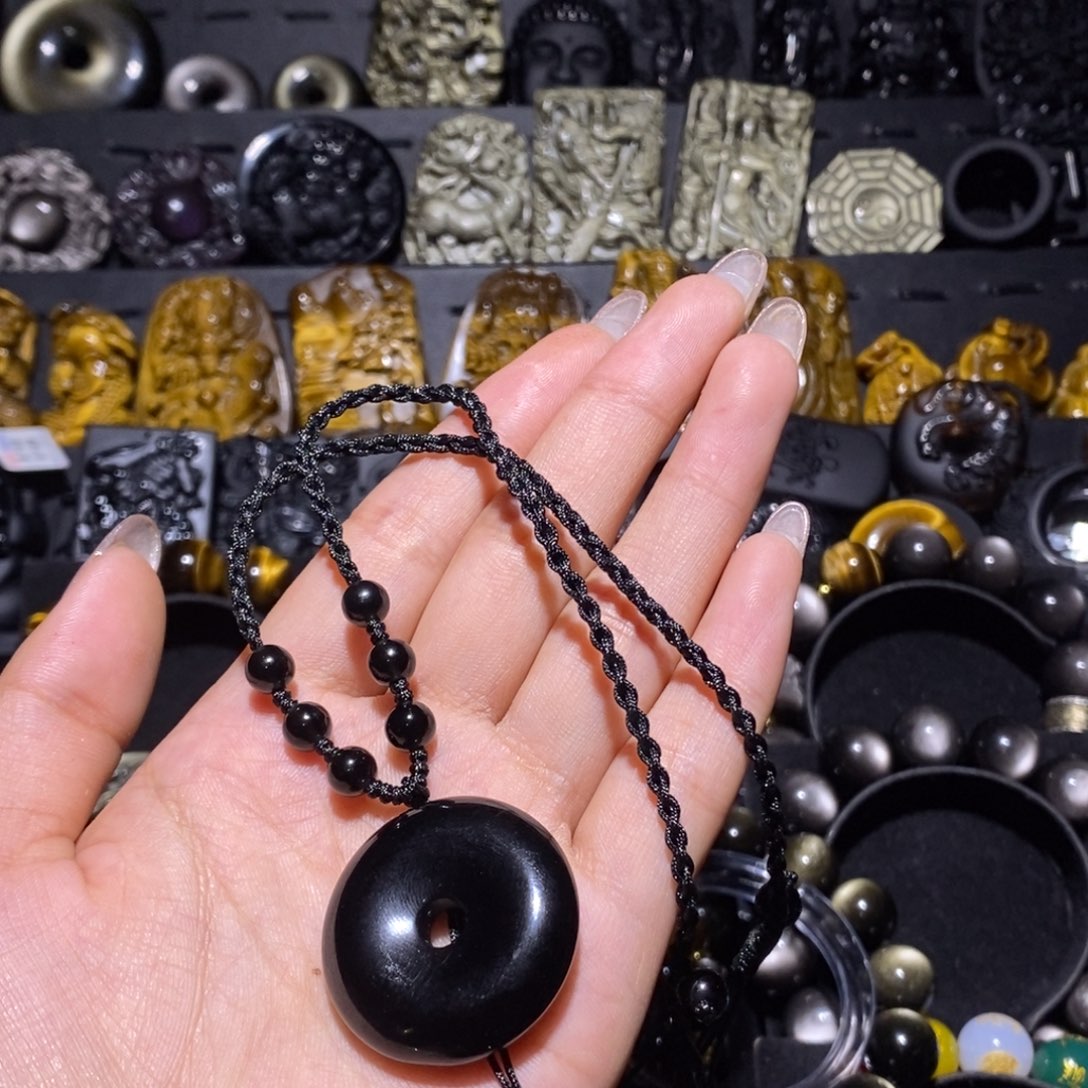 灿***光黑曜岩未镶嵌珠宝奇石