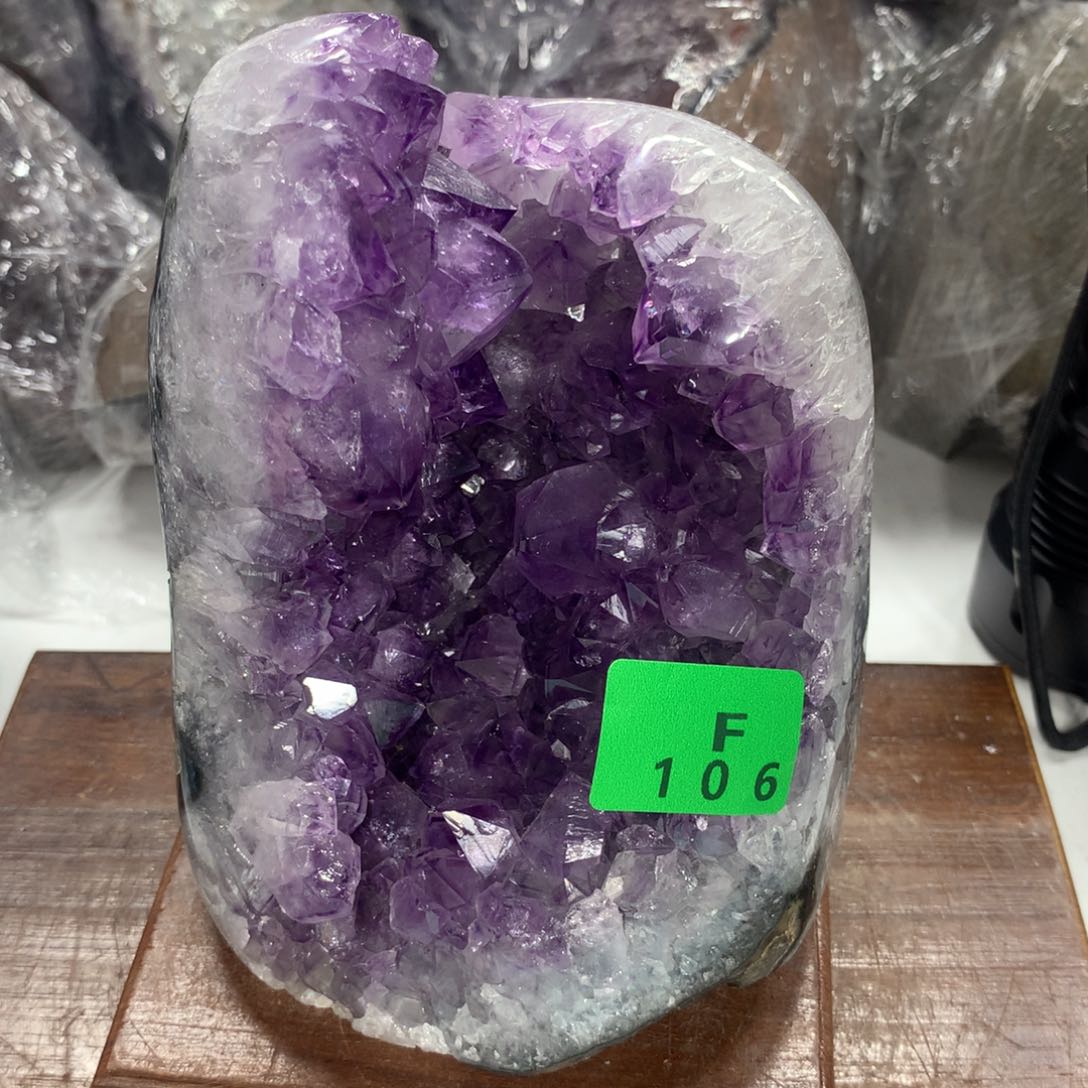 水晶大型摆件（非配饰）未镶嵌