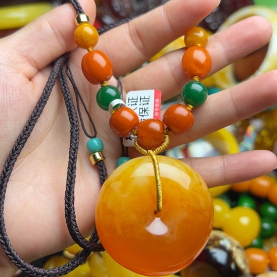 未镶嵌琥珀手串蜜蜡