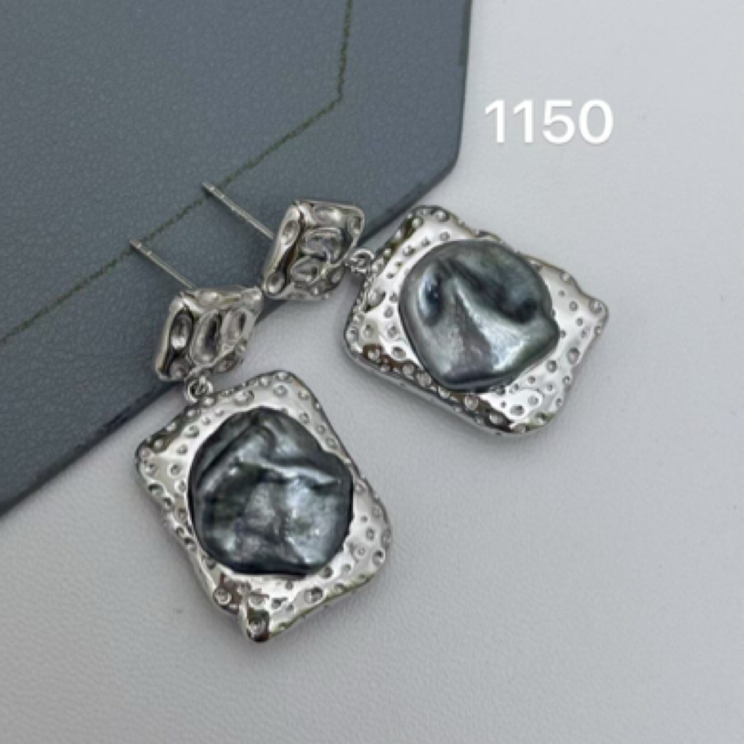 海水珍珠keshi镶嵌大溪地耳饰