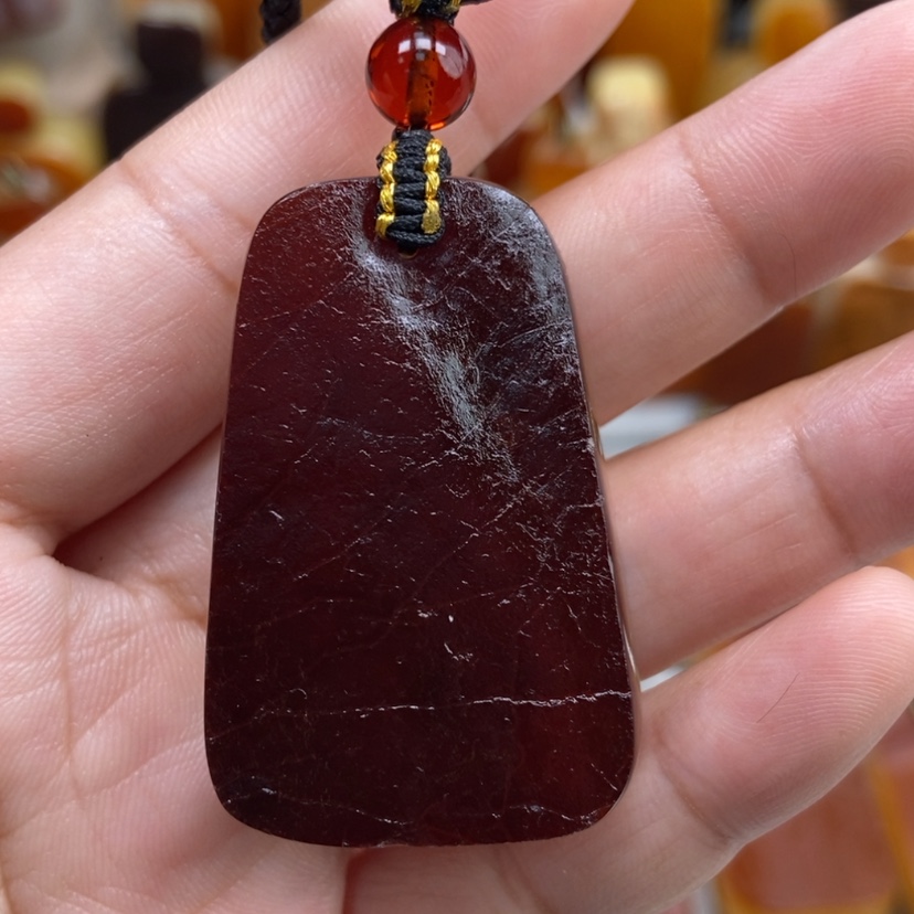 【闪购商品】琥珀颈饰未镶嵌