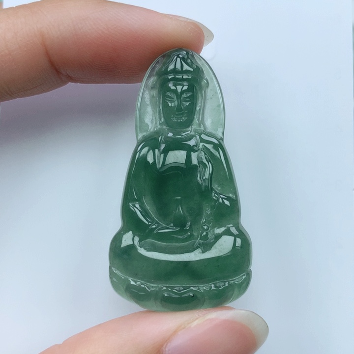 翡翠颈饰未镶嵌天然翡翠a货
