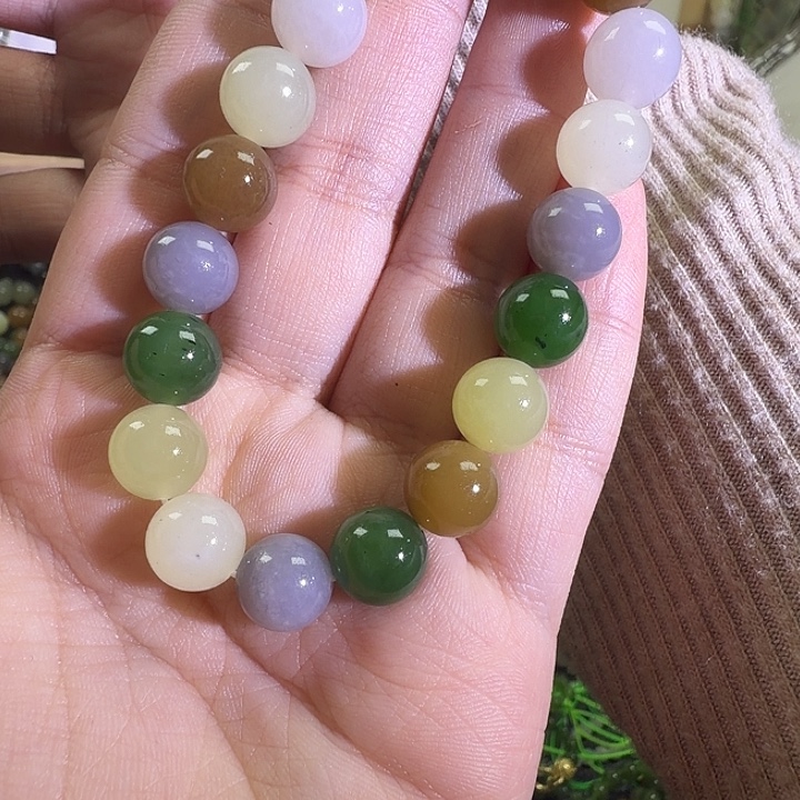 和田玉未镶嵌手链卡10多宝