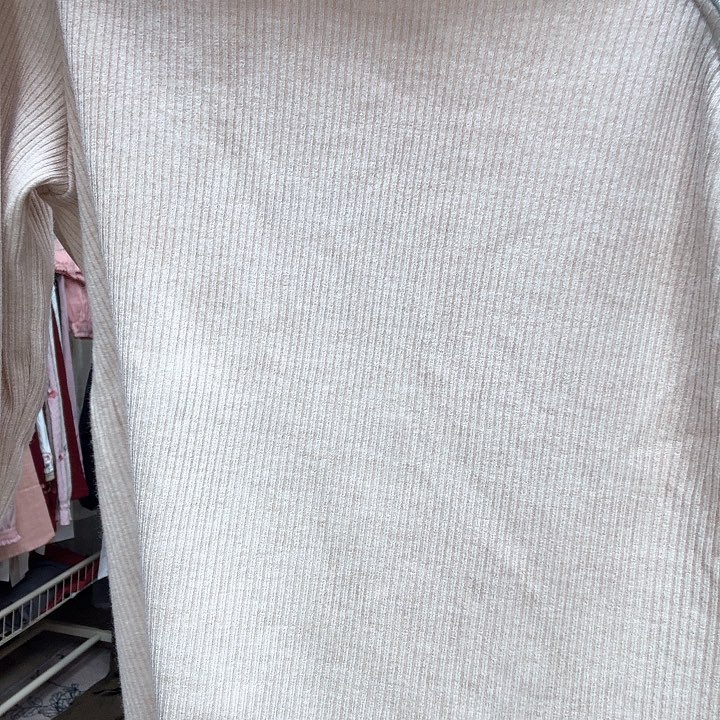 3327米色打底毛衣