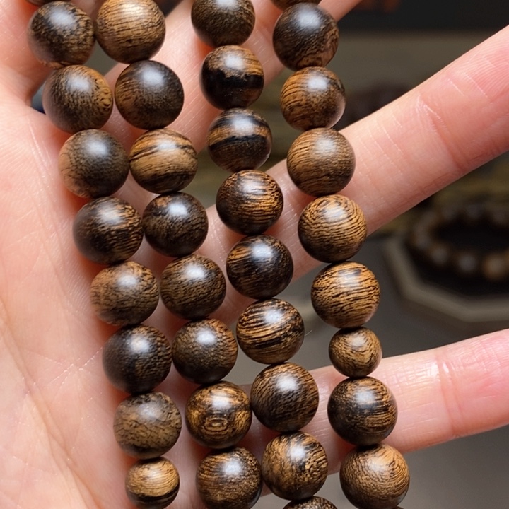 沉香手串越南富森红土爆纹瘤疤窖藏料限量款0.8×108