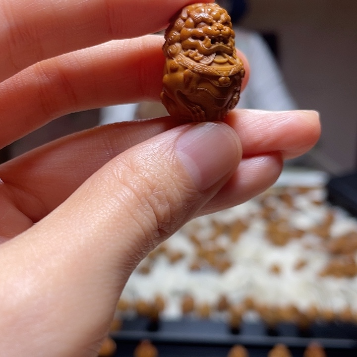 橄榄核吊坠橄榄 醒狮