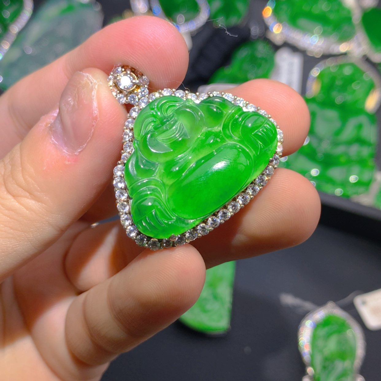 【闪购商品】翡翠颈饰银S925镶嵌111111111