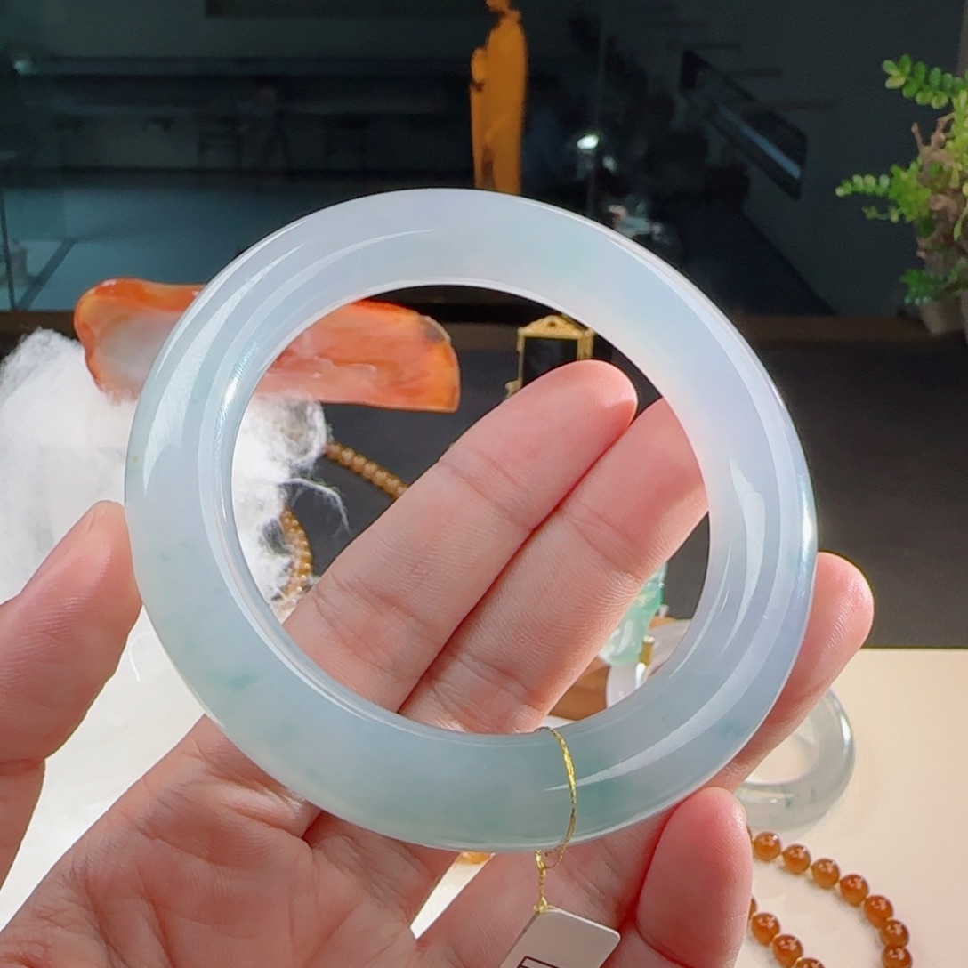 【闪购商品】翡翠手镯未镶嵌堯