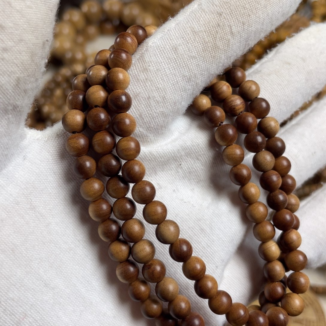 「***᭄檀香木手串/手链/老山檀香108✖️0.6横纹风化沉水