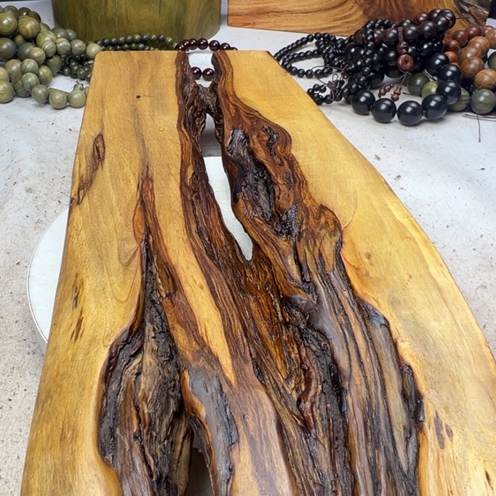 大***艺木非洲檀香底座摆件