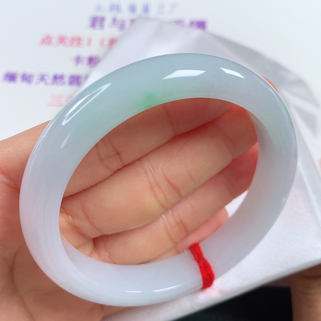 翡翠手镯未镶嵌 正圈①②⑦