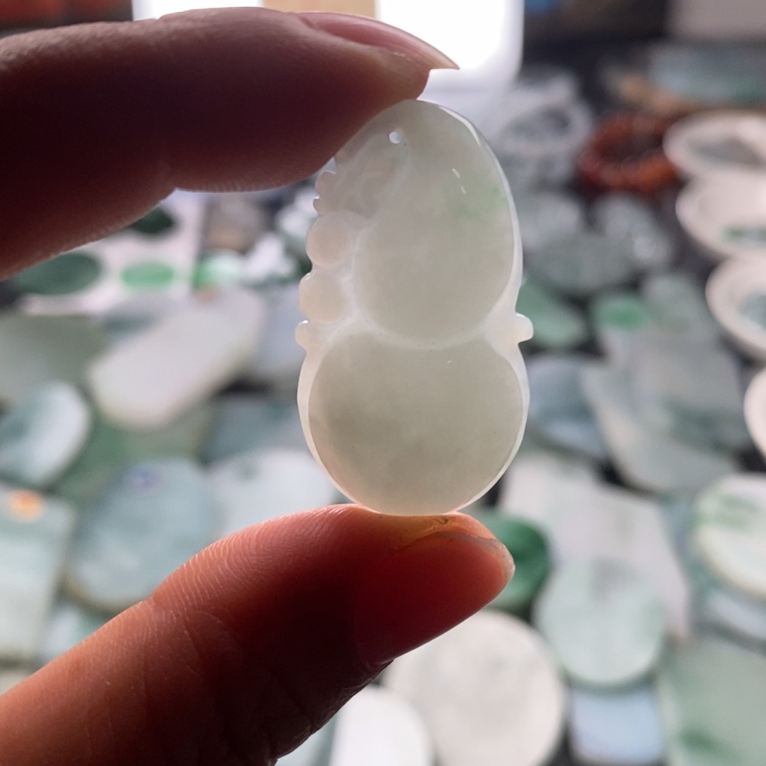 定制翡翠未镶嵌小葫芦