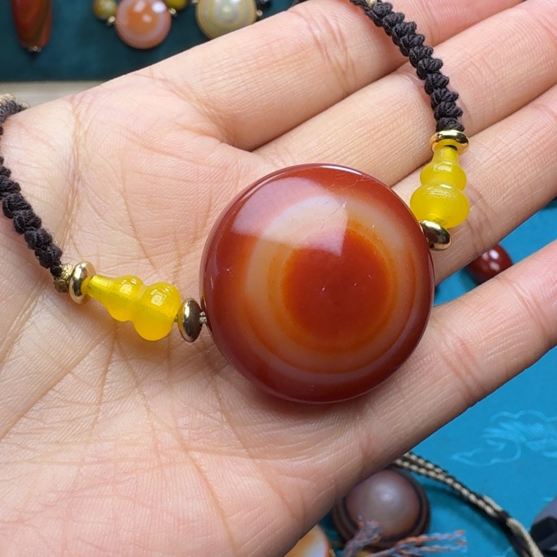 用***1玛瑙/玉髓未镶嵌项链