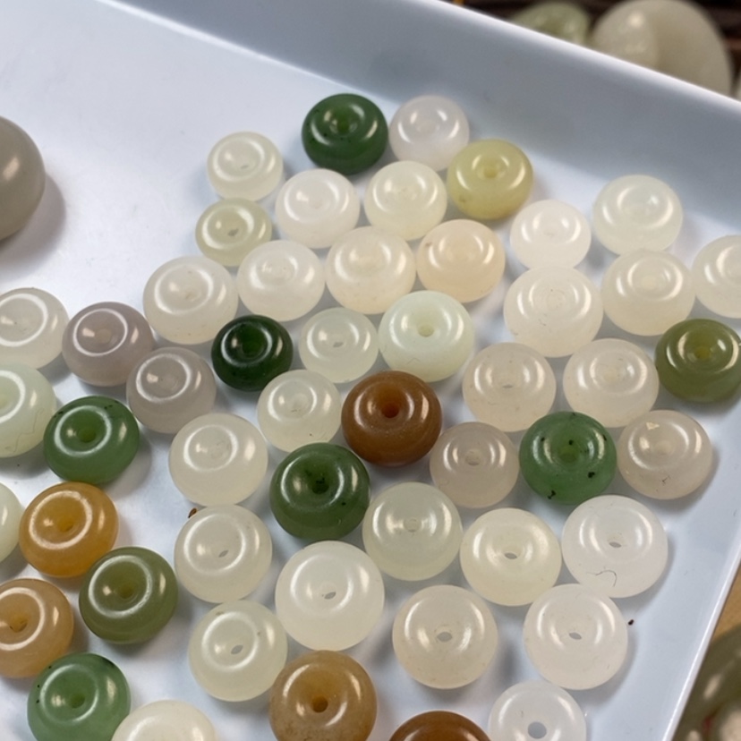 【闪购商品】和田玉挂件未镶嵌多样性发货，拍一发一