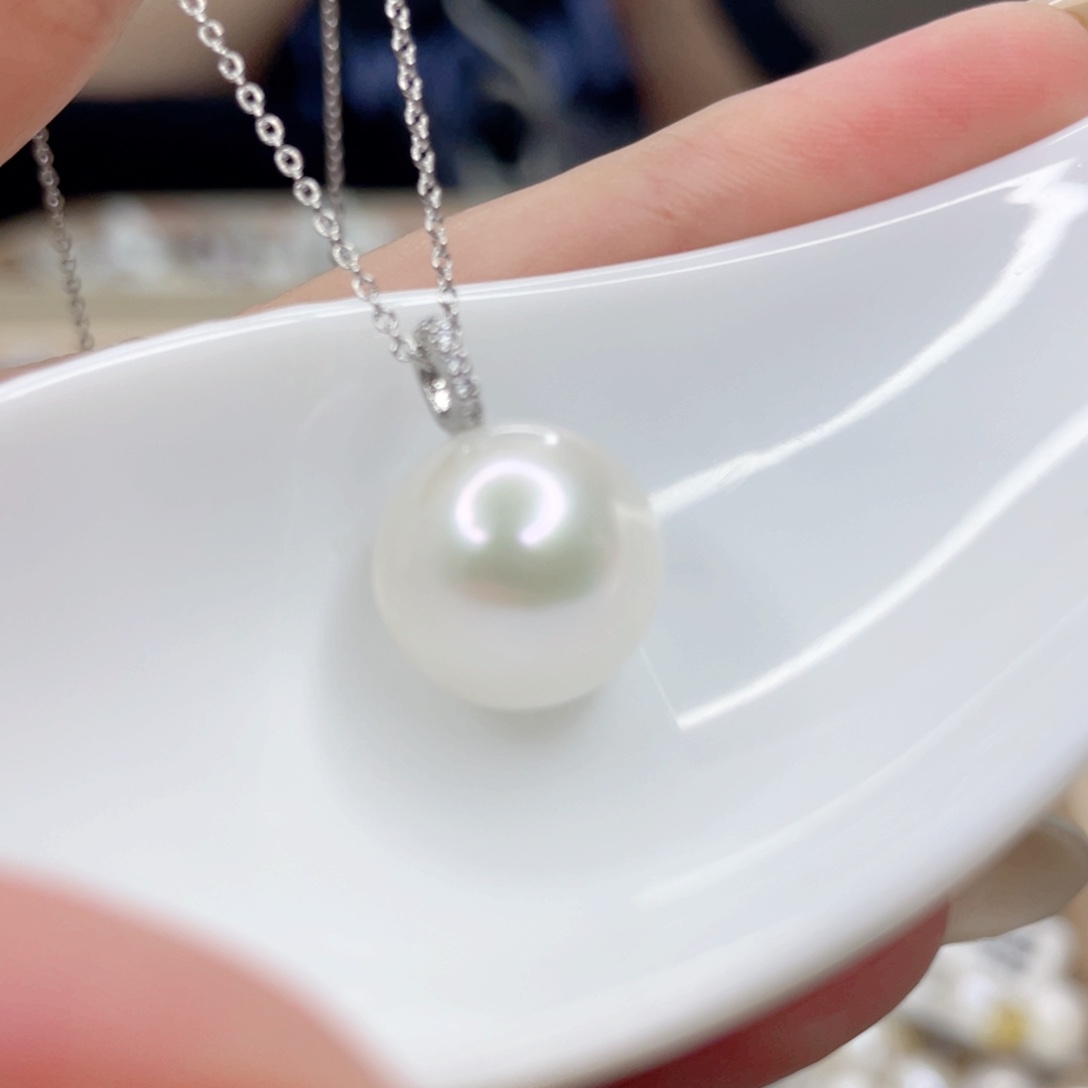 淡水珍珠未镶嵌吊坠(赠链)