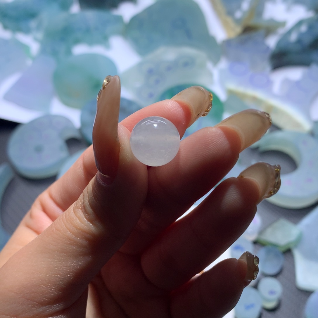 定制翡翠未镶嵌福利