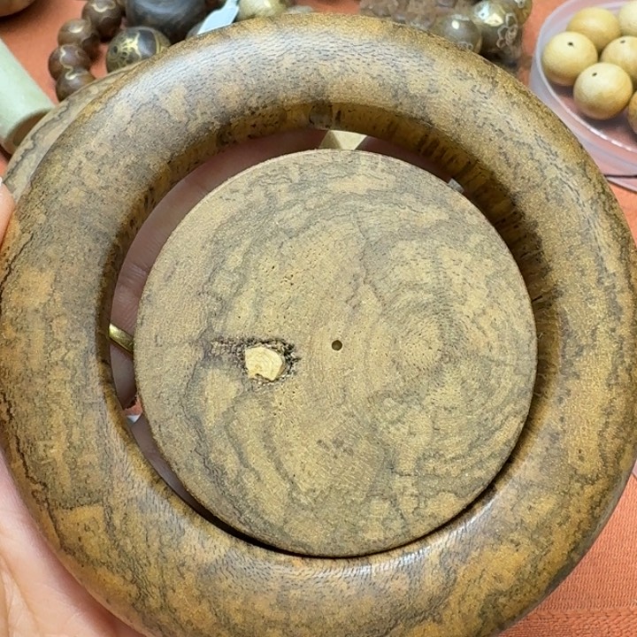 大叶紫檀（黑酸枝木类）