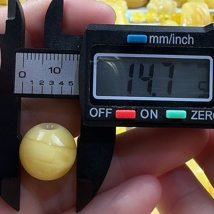 裸石琥珀未镶嵌26