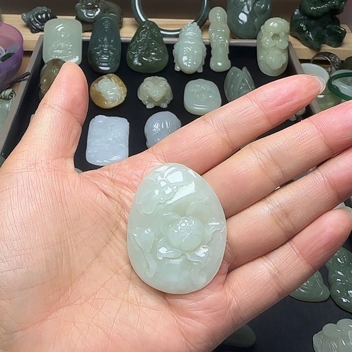 和田玉未镶嵌挂件