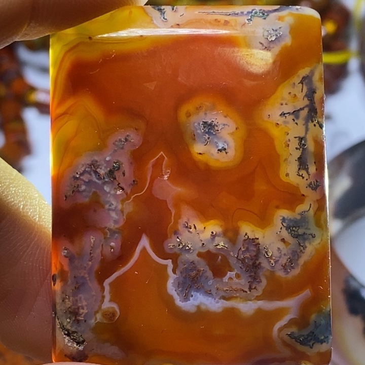 玛瑙/玉髓颈饰未镶嵌