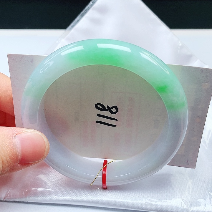 翡翠手镯未镶嵌56➕圈口