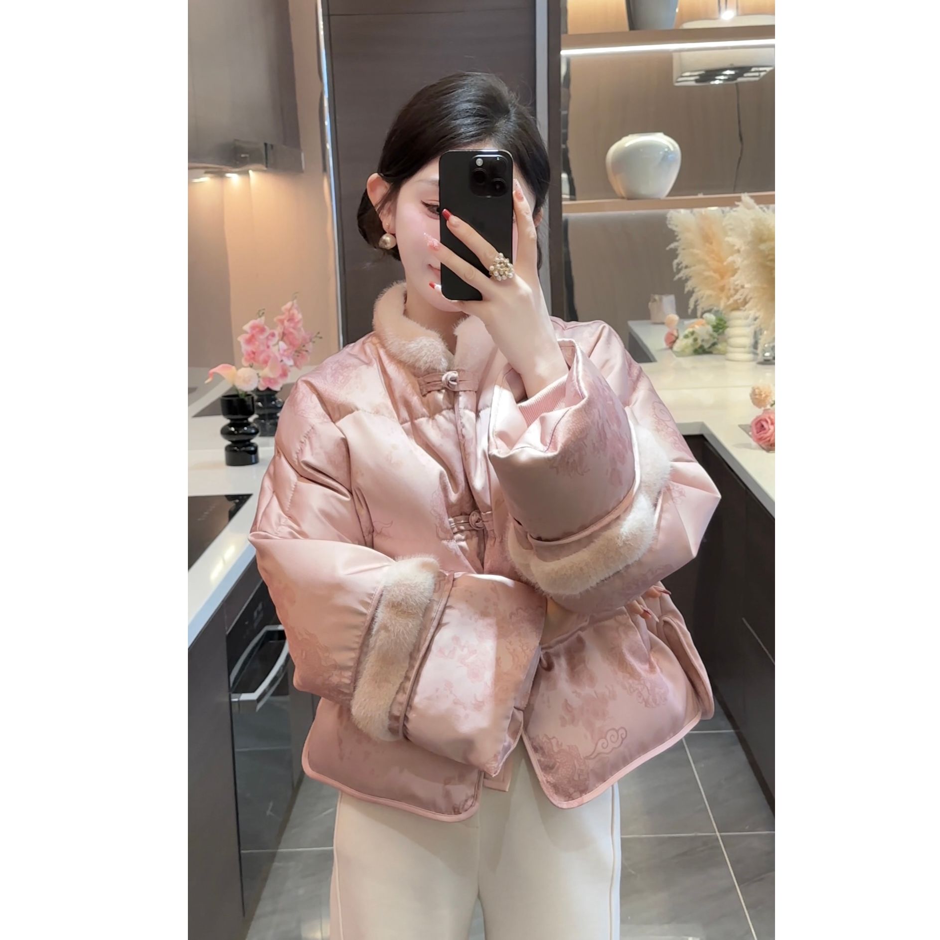 「初一」羽绒服预JJD4YRF8575