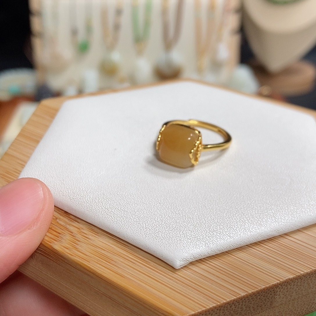 和田玉戒指银S925镶嵌