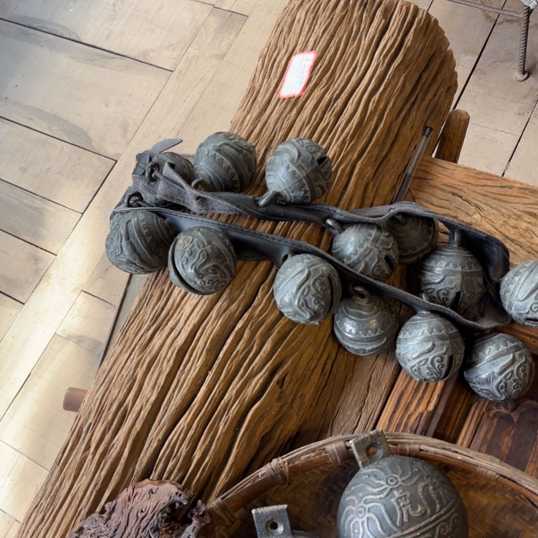 木质马铃铛老物件