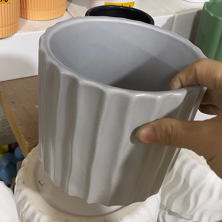 摆件陶陶盆有孔 瑕疵介意勿拍